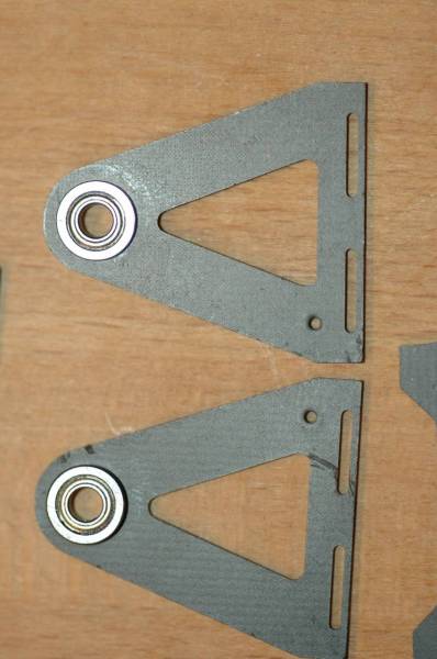 Die Lager haben einen Rand der später innen sein muss