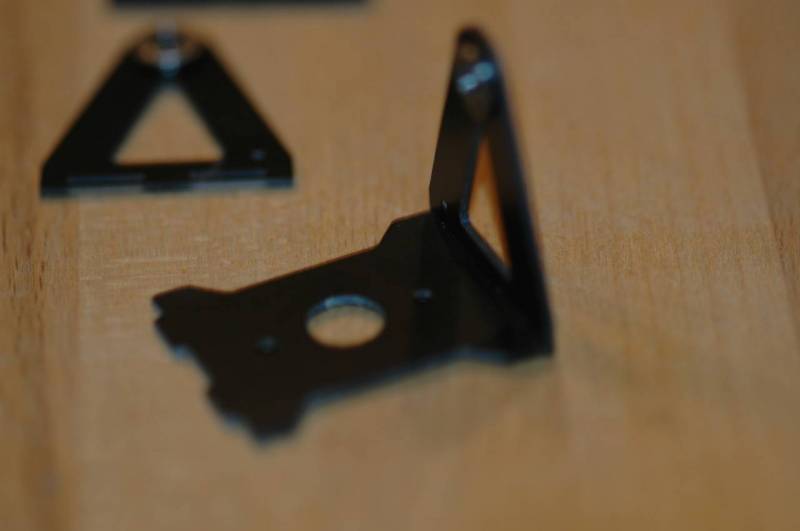 Steckprobe. Das zweite Seitenteil wird so gesteck, dass das Loch hinten ist und... Steckprobe. Das zweite Seitenteil wird so gesteck, dass das Loch hinten ist und...