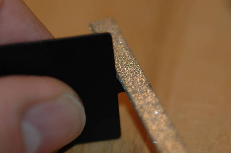 Die eingentliche Kamerahalterung muss etwas nachbearbeitet werden damit sie in... Die eingentliche Kamerahalterung muss etwas nachbearbeitet werden damit sie in...