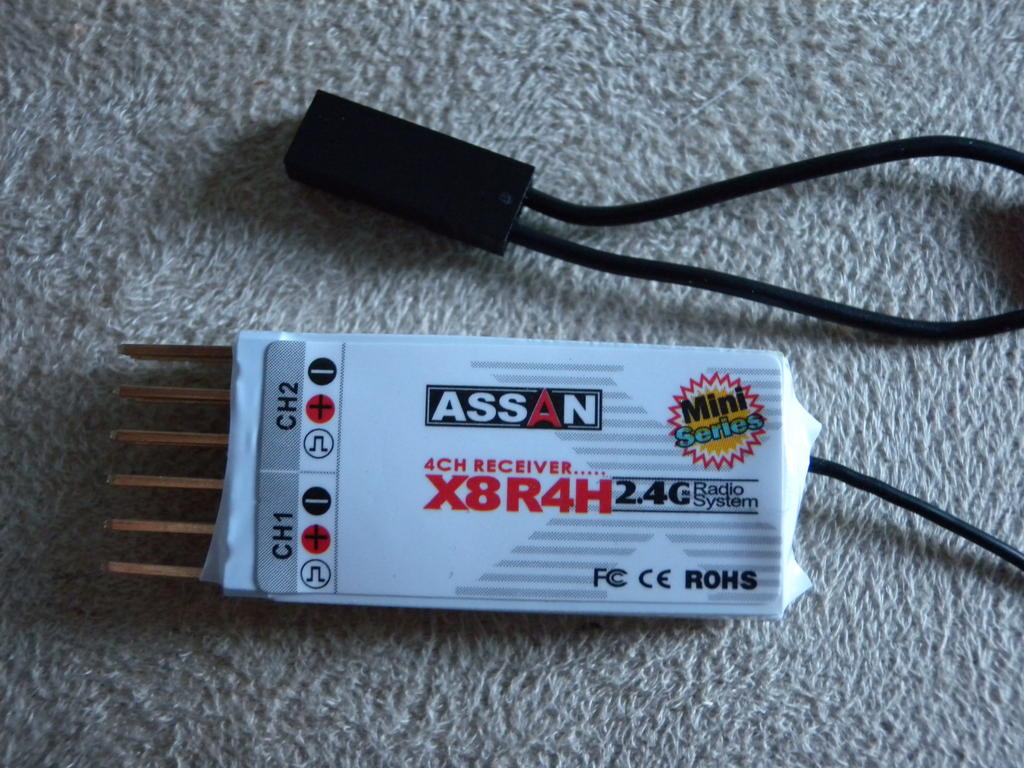 modellbau:tips:receivers:assan_x8r4h.jpg